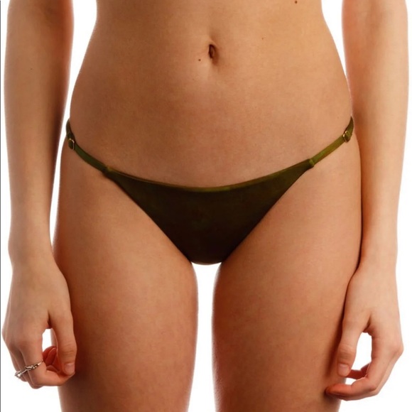 Blue Life Spear Bikini Set - Picture 6 of 8